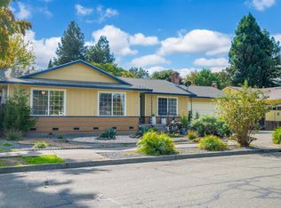 2332 Sundance St, Santa Rosa, CA 95403