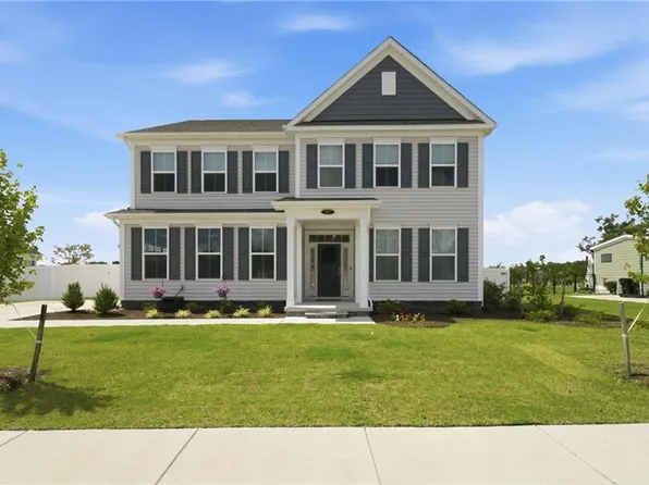307 Arbormoor Ln, Moyock, NC 27958