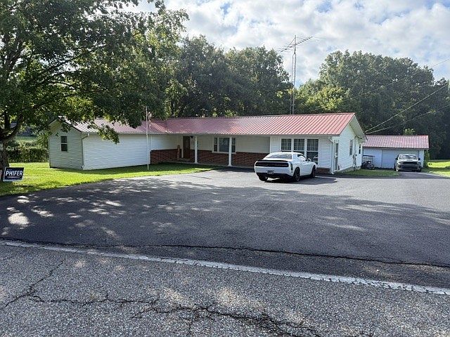 1st image of 43 Danville Rd