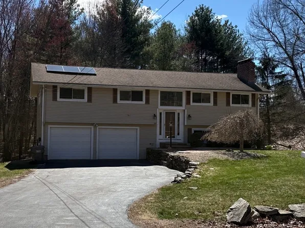 202 Brewer St, Northborough, MA 01532