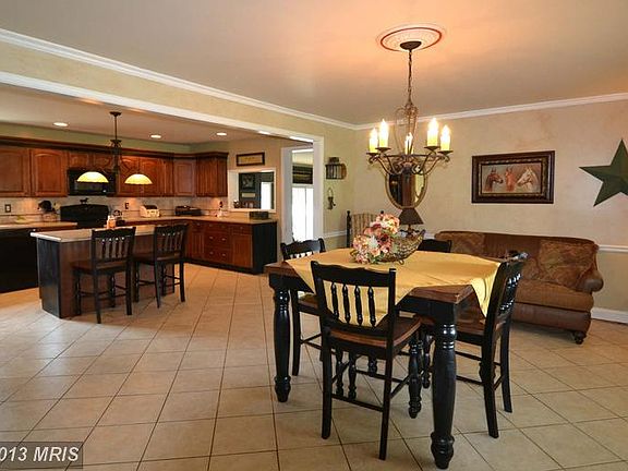 3rd image of 3660 Dunigan Ct