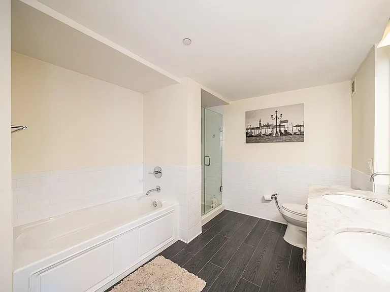 700 Grove St #4N — Photo 10