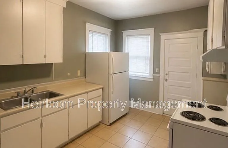 1205 E 2nd St — Photo 4