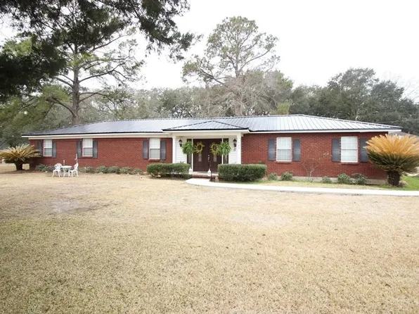 547 S Scott Dr, Saraland, AL 36571