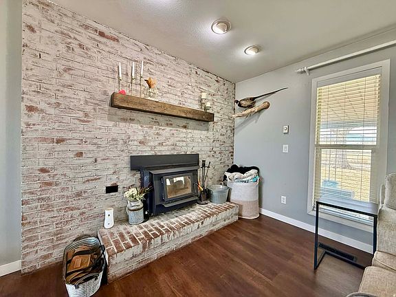 5th image of 4462 S Vernal Ave