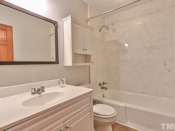 2nd image of 205 Sunrise Ln #G