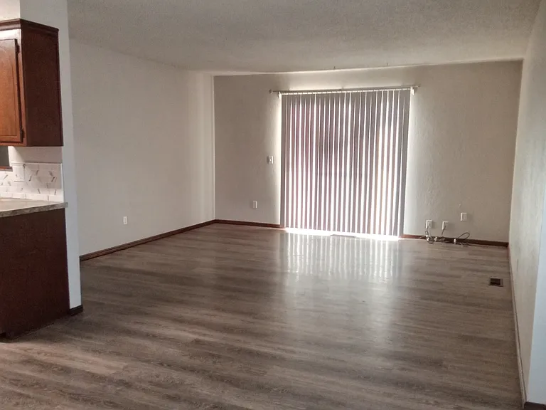 508 Palais Ave — Photo 15