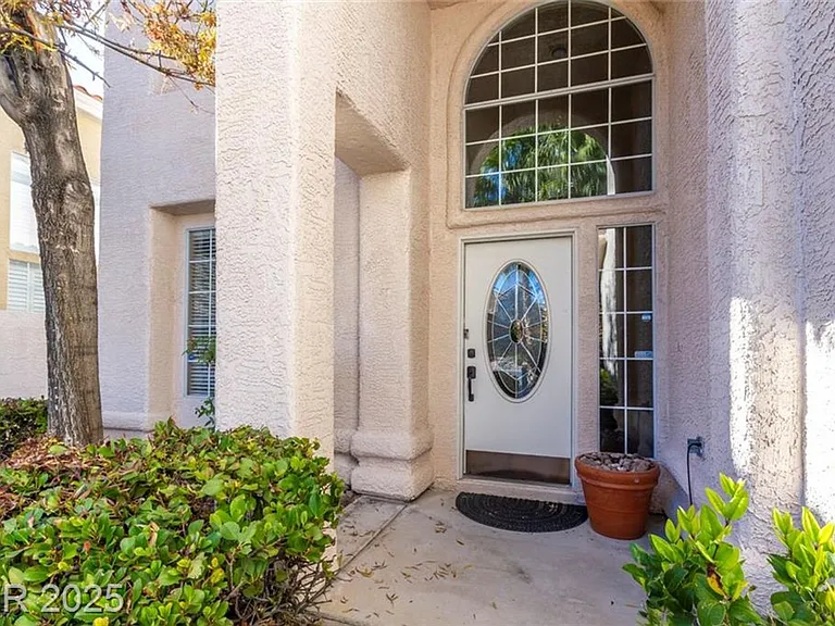 2121 Whitebirch Ln — Photo 28