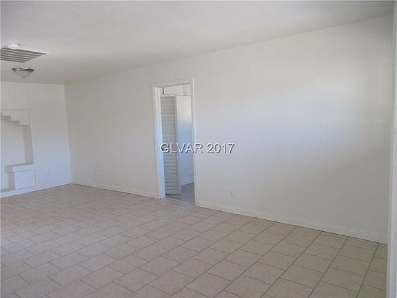 5th image of 2737 Carroll St