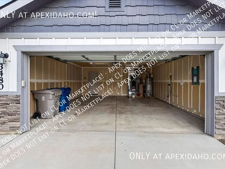 3480 S Avondale Ave — Photo 5