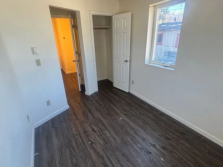 355 W Garfield St — Photo 6
