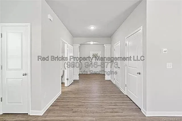 4433 Cecilia Ln — Photo 3