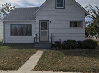 314 2nd Ave NE, Hazen, ND 58545