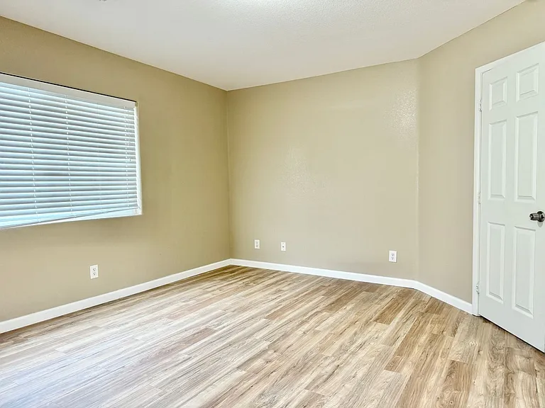 9070 Vintage Wine Ave — Photo 31