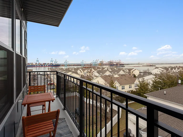 Archview Flats — Photo 5