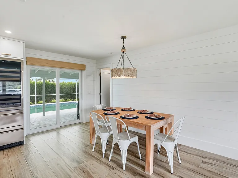 6163 Plumosa Ave — Photo 19