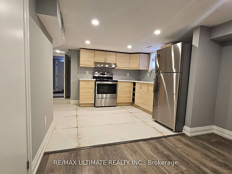 494 Lauder Ave #BASEMENT — Photo 2