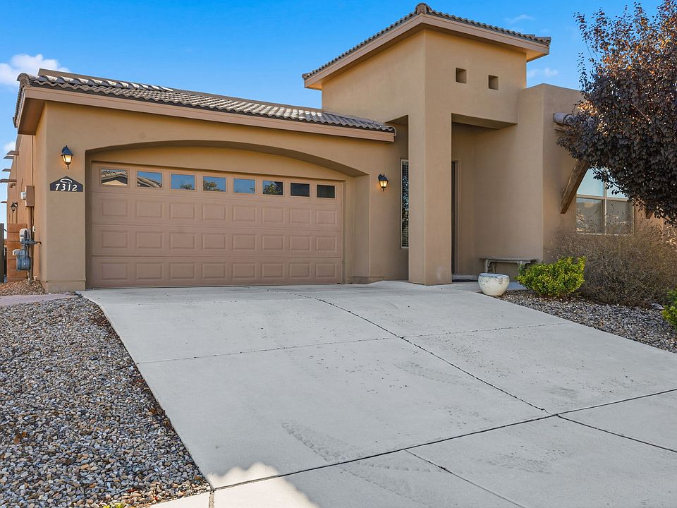 1st image of 7312 Valle Cantero Ln NW