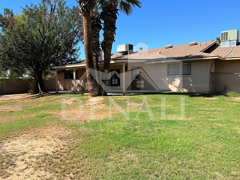 5129 E Emile Zola Ave — Photo 32