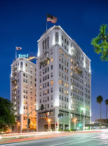 Wilshire Royale Photo 1