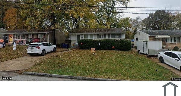 1st image of 3029 W Tennyson Ave