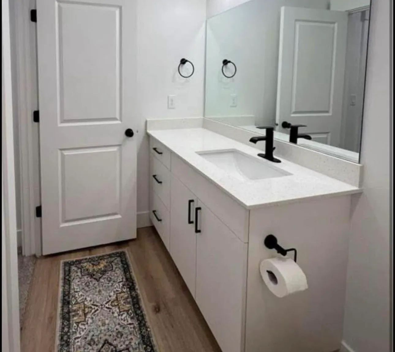 3 bed, 2.5 bath, 1495 sqft, $550 — Photo 3