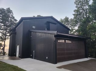 8698 Spruce Dr, Rogers, AR 72756