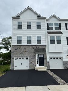 136 Bell Ct, Sellersville, PA, 18960