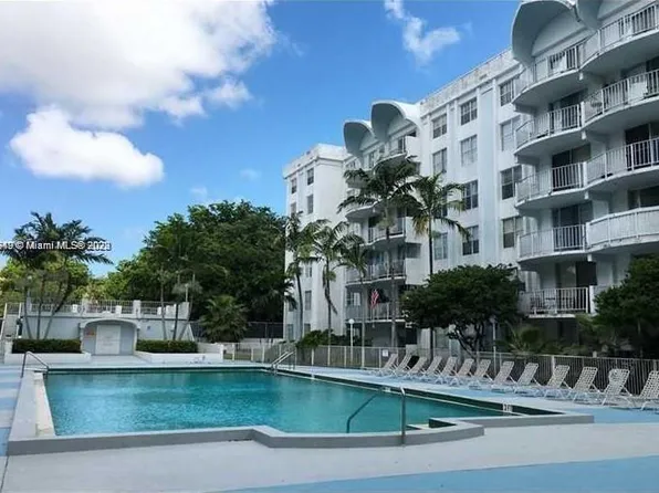 494 NW 165th Street Rd #608, Miami, FL 33169