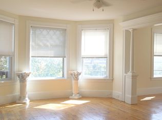 146 Flaherty Ln APT 3, Manchester, NH 03102