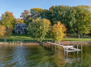 2765 Casco Point Rd, Wayzata, MN 55391