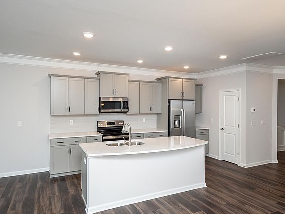 4th image of 104 Cross Arbor Dr