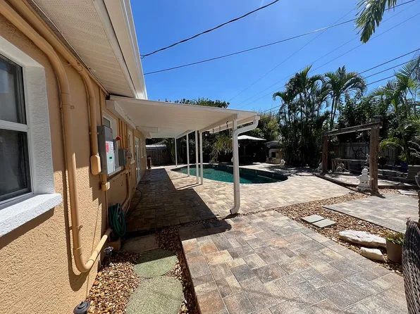 3334 70th Way N, Saint Petersburg, FL 33710