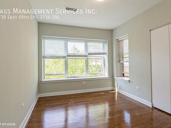 3rd image of 1738 E 69th St APT 304
