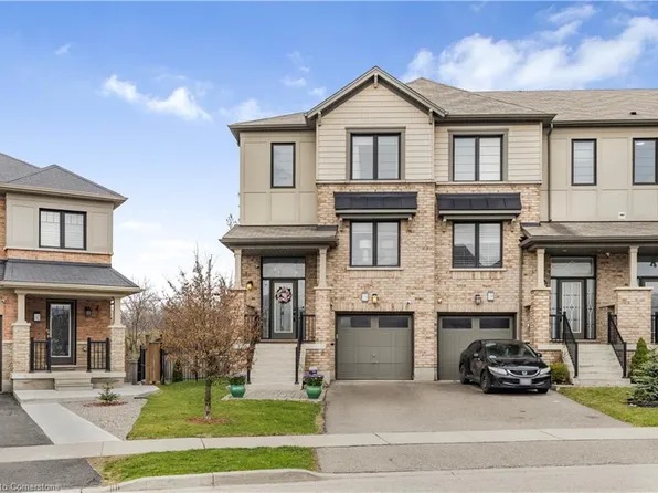 138 Crafter Cres, Hamilton, ON L8J 0H8