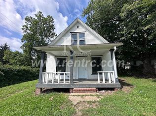 92 Lake St, Danville, IL 61832