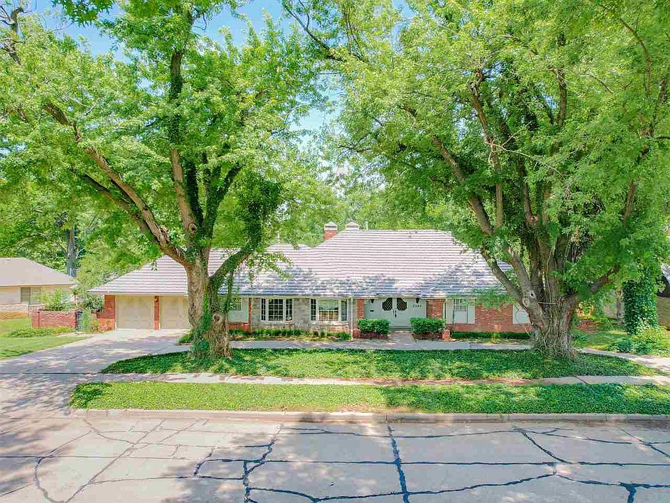2204 Meadowbrook St, Ponca City, OK 74604 Zillow