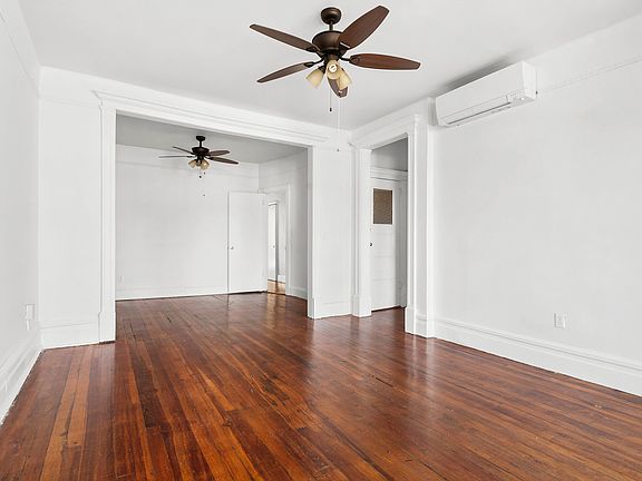3rd image of 158 Lefferts Ave Floor 2