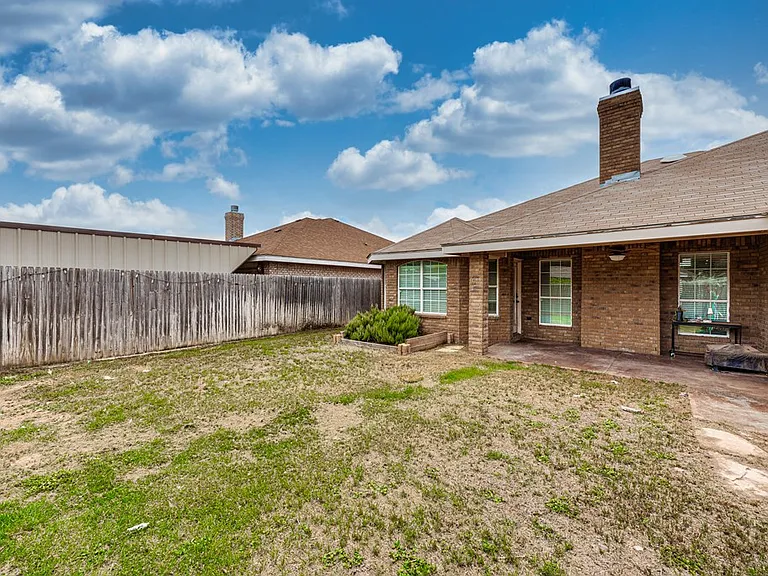 3316 Sagemont Dr — Photo 23
