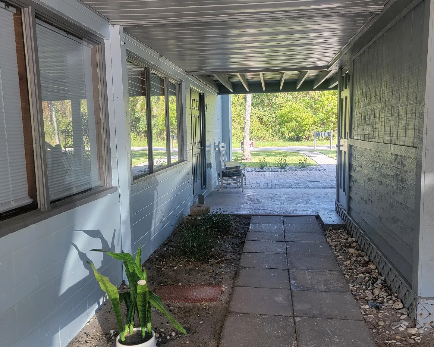 2505 N Ocean Dr — Photo 3