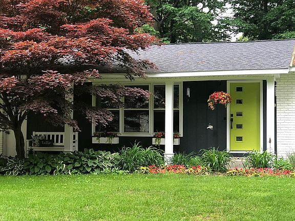 2nd image of 164 170th Ave
