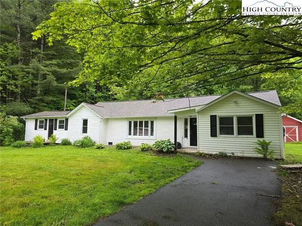 1207 Meat Camp Road, Boone, NC 28607