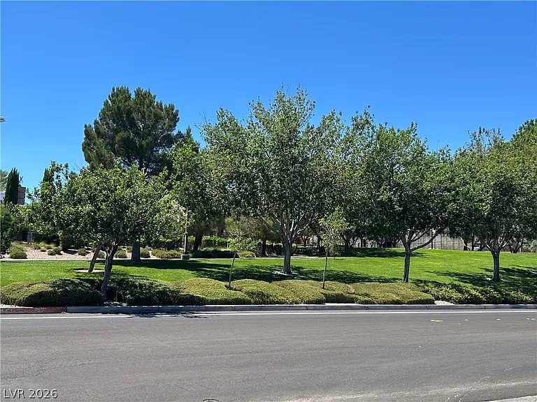 11260 Sandrone Ave — Photo 16