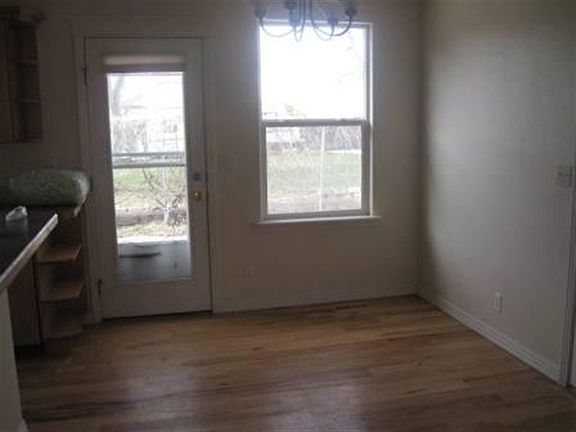 5th image of 5305 Pierce Park