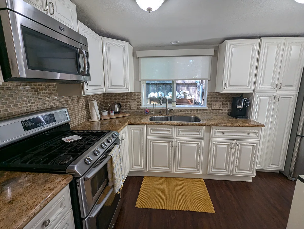 2403 Rockdell St, La Crescenta, CA 91214 HotPads