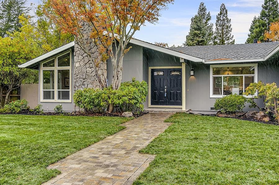 2nd image of 30 San Pablo Ct