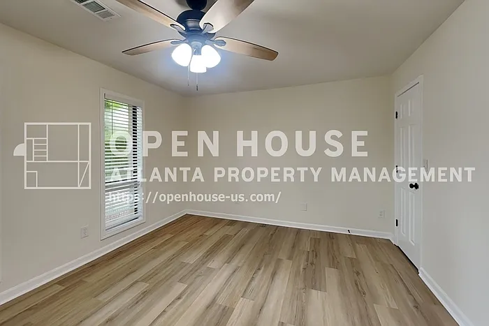 1110 Lake Dr — Photo 15