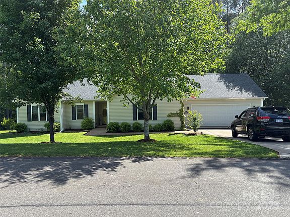 2nd image of 5137 Buckhead Dr