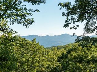68 Settlers Rest Rd, Glenville, NC 28736