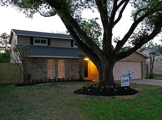 10306 Clark Tower Ln, Sugar Land, TX 77498